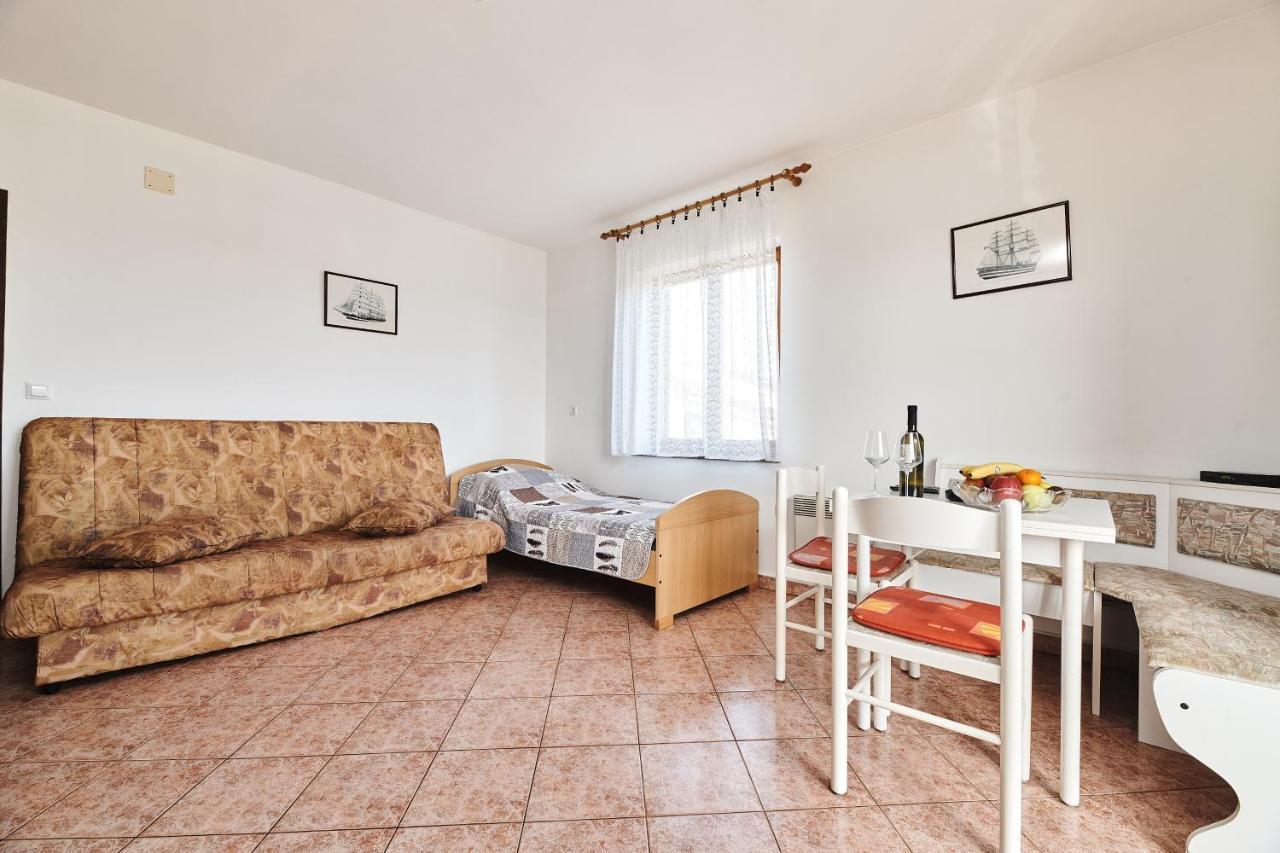 Apartment Car Umag Exterior foto